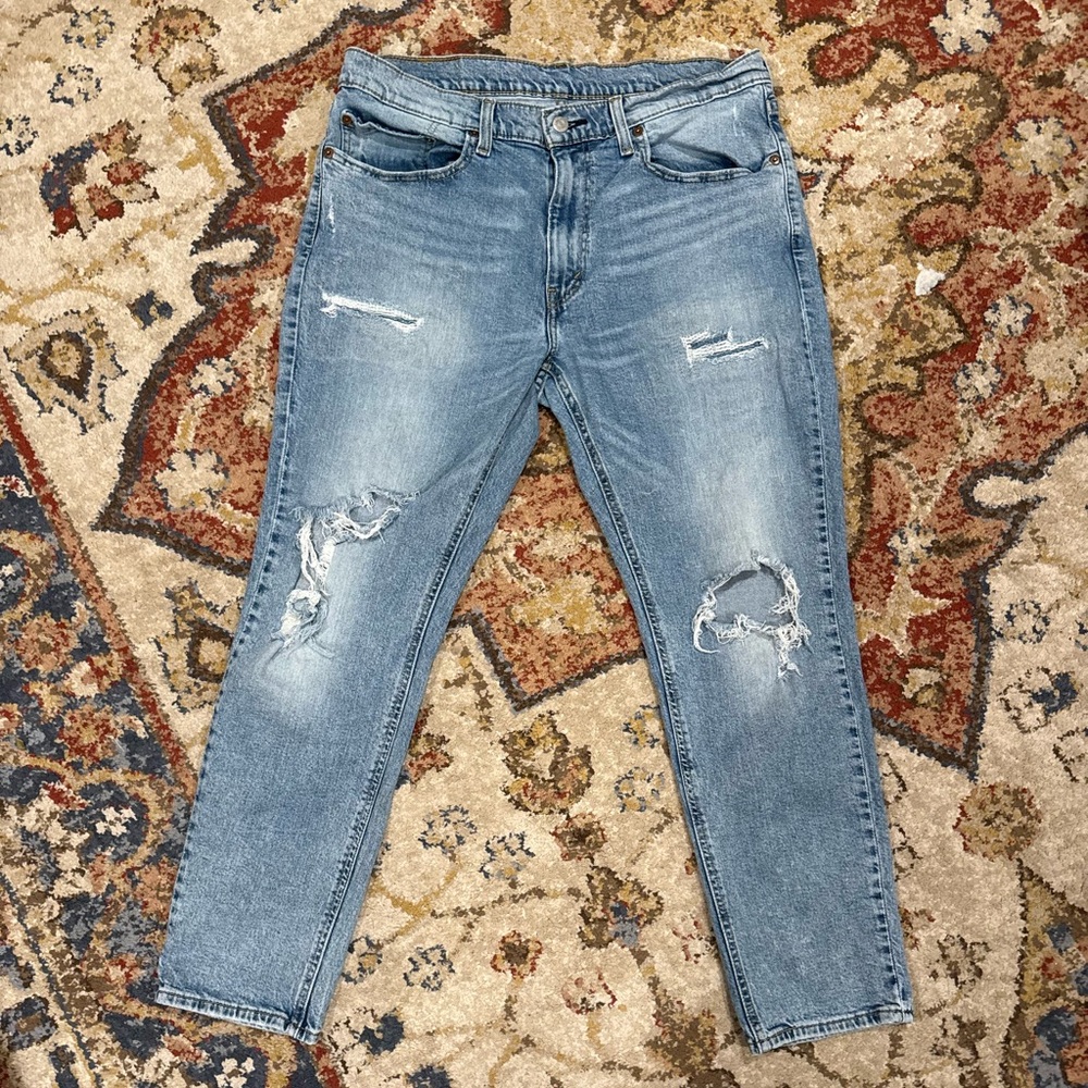 Levi's Light Blue Ripped Jeans W36 L30 Straus